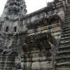 steps to kings chambers in angkor wat