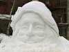 santa-claus-snow-sculpture-in-val-disere
