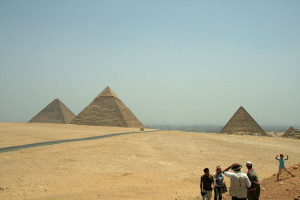 EG-Gizan pyramidit_1