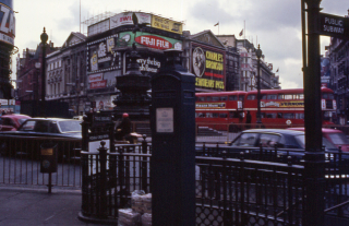 BR-Picadilly Circus 1976