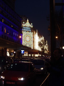 RAN-Galeries Lafayette tavaratalo jouluvaloissa_1