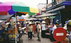 vie-phan-tietin-markkinat-vietnamissa-2001