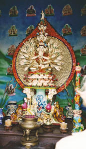 vie-tuhannen-kaden-ja-silman-buddha-da-latissa